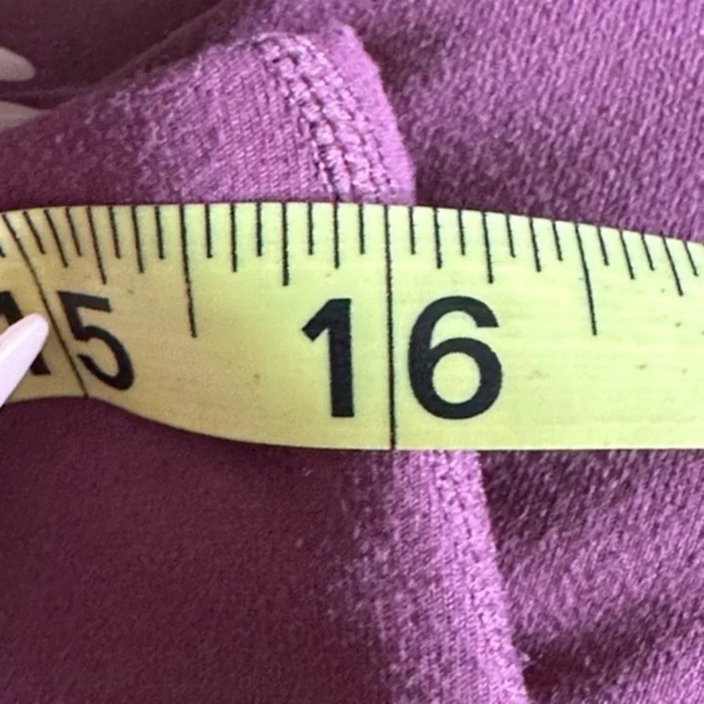 Fabletics Mauve Embroidered Cut Out Leggings medium